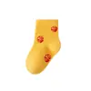 Calcetines para Bebé Recién Nacido con Aberturas Sueltas, Sin Costuras y No Apretados, Adecuados para Bebés y Niños Pequeños, Niños y Niñas, Calcetines Rojos de Algodón para Año Nuevo y Primer Cumpleaños