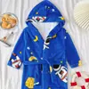 Roupão de Banho com Capuz de Flanela para Meninos, Estampa de Desenho Astronauta Espacial Pijamas Infantis, Fleece de Coral Espessado para Outono e Inverno