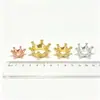 Corona de Cabeza de Oso Violenta Accesorios para Cabeza de Muñeca DIY Aleación de Zinc Mini Adorno de Corona 3D Decoración de Punta de Bolígrafo