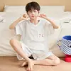 Pijama de verano para niños, fino de seda helada, manga corta y shorts, nuevo conjunto para padres e hijos con cuello en V, estampado de dibujos animados, ropa de casa para niños mayores