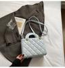 Bolsa Pequena Transfronteiriça 2026 Nova Versátil Feminina Moda Europeia e Americana Exquisite Estilo Lady Dior Pequena Bolsa de Ombro Transversal Estilo Chanel