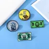 Desenho Bob Esponja Broche Fofo Moeda de Dólar de Beechburg Broche de Fantasia Decoração de Mochila Escolar Cerimônia