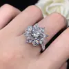 Anel de Prata 925 Banhado a Ouro Girassol Simples e Elegante Anel de Diamante de Alto Carbono Dropshipping Peça Única Presente de Natal