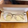 Ancho Total 140mm, Adecuado para Caras Redondas, Lentes para Miopía con Graduación, Incluye Plaquetas Nasales, Hace que el Rostro Parezca Más Delgado Sin Maquillaje, Montura Semi-Titanio con Plaquetas Nasales Tr