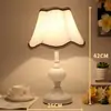 Abajur estilo chinês, luminária de cabeceira para quarto, estilo americano simples retrô, dote de casamento para noiva, luminária de metal festiva para quarto de casamento, duradoura
