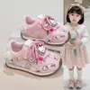 Tênis Gatinho Feminino 2026 Nova Coleção Primavera e Outono Sapatos Forrest Gump Malha Tênis de Corrida Infantil Feminino Renda Princesa Sapatos Casuais