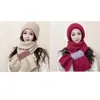 Gorro de inverno de malha com forro de fleece, quente e protetor de pescoço, estiloso para mães, cobre as orelhas, gorro tipo touca, conjunto de cachecol e gorro para mulheres