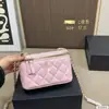 2026 Nuevo Modelo Bolso de Maquillaje Bolso de Mano Caja Larga con Asa Estilo Chanel Bolso Cruzado de Hombro con Cadena Bolso para Teléfono