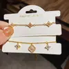 Pulseira Flor de Zircônia Estilo Francês para Mulheres, de Alta Qualidade, Versátil, Moderna, de Nicho, Luxo Leve, Joia de Mão Simples para Atacado
