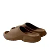 Pantuflas Antideslizantes de Suela Gruesa para Hombre, Nuevo Estilo Veraniego, Cómodas Pantuflas para Interior y Hogar con Tacto Suave, Antibacterianas y Resistentes a Olores, Adecuadas para que las Mujeres las Usen Afuera