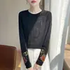Nueva camiseta de jacquard estilo chino de manga larga para mujer, colección otoño 2026, holgada y a la moda, perfecta como capa interior o camiseta básica