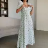 Nova Coleção de Roupas Femininas Verão 2026: Vestido Europeu e Americano de Corte A Transfronteiriço, Elegante Vestido Floral com Mangas Bufantes e Decote em V Estilo Francês para Mulheres