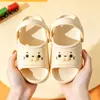 Sandalias de Dibujos Animados Sanrio para Niñas, Zuecos de Verano con Suela Suave Antideslizantes, Sandalias Cerradas para Bebé Antipatadas de Doble Uso