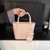 Nova Bolsa de Ombro Casual Retrô Moda Primavera 2025 Bolsa Saco para o Dia a Dia Design de Nicho Bolsa Transversal Estilo Ocidental