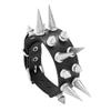 O estilo punk europeu e americano exagerou duas fileiras de pulseiras de couro cravadas dominando a pulseira Street Rock Men's bracelete