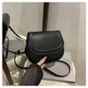 Bolsa Sela Color Sólida da Moda para Mulheres 2025 Nova Tendência de Verão Casual Elegante de Ombro Único Transversal Pequena Quadrada