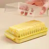 Caja Transparente Estilo Japonés para Cortar y Guardar Mantequilla con Compartimentos, Caja Portátil para Conservar Mantequilla y Queso en el Refrigerador, Al por Mayor en Stock