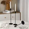 Candelabro Europeo Adornos Pequeño Candelabro Mesa de Comedor Cena Romántica a la Luz de las Velas Juego de Tres Piezas Adornos Boda Adornos Galvanizados