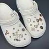 Explosiones transfronterizas zapatos de agujeros cruzados bricolaje zapatos unidos flor lindo oso decoración de hebilla de zapato venta al por mayor hebilla de flor individual