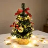 Árvore de Natal de Mesa 20cm Decoração de Natal Decoração de Vitrine de Loja Árvore de Natal de Flor Artificial Novo Produto 2026
