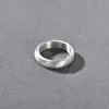 Otoño e invierno nueva moda imprescindible para el commute de alta calidad metal chapado en platino cobre elemento de alambre estirado mate esmerilado anillo anillo anillo