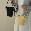 Bolsa de Celular Minimalista de Verão Versátil em Couro Macio com Padrão Lichia para Mulheres, Bolsa Transversal Simples com Toque de Luxo, Bolsa Pequena
