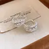 Hebillas de Pendientes Huecas Geométricas de Encaje con Perlas y Pedrería Pendientes de Diseño de Moda Personalizados Joyería para Orejas de Lujo Ligero Gama Alta Venta al por Mayor
