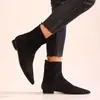 Nuevas botas elásticas 2025, botines elegantes, talla 43 botas de ajuste ceñido, disponibles en tallas grandes, botines cortos de otoño para mujer, tela negra con punta, talla 35