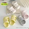Chinelos de Bebê Tamancos de Jardim de Infância Sandálias Infantis de Interior de Verão para Homens e Mulheres Moda para Usar Fora de Casa Praia Antiderrapante