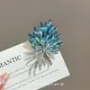 Nova Broche Borboleta Gato Cintilante, Broche de Acessório Versátil para Terno de Alto Padrão, Broche Personalizado com Estilo de Luxo Leve da Moda