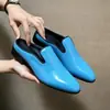 Pantuflas de media caña brillantes de punta fina de talla grande para hombre, mules casuales, zapatos de cuero simples dorados slip-on de moda