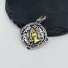 Collar de Manos Rezando para Hombre Vintage Desgastado Colgante Redondo de Marca Cadena de Clavícula Personalizada de Moda Estilo Hip Hop para Hombre y Mujer