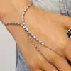Pulsera de cadena integrada de lujo incrustada con diamantes, pulsera de cadena Y ajustable para dedo y dorso de la mano, estilo nicho de alta gama