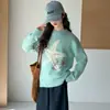 Traje para Niña Otoño Invierno 2026 Nuevo Súper Lindo Elegante a la Moda Suéter para Niños Medianos y Mayores Otoño Invierno Espesado Conjunto de Dos Piezas