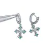 Pendiente de Barra Recta de Acero Inoxidable 316L Pendientes de Moda con Diseño de Cruz Verde Esmeralda Joyería para Lóbulo Perforado Versátil