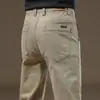 Nova coleção de outono de calças casuais masculinas, apresentando um design de alta qualidade, slim fit, perna reta, confortável e elástico, adequado tanto para a primavera quanto para o outono