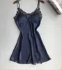 Fabricante Nuevo Pijama Sexy Estampado Europeo y Americano para Mujer Primavera y Otoño Nueva Falda Seda Talla Grande Holgado Sexy Camisón con Almohadillas