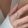 Anillo Minimalista Irregular con Patrón de Giro de Personalidad Ondulado Ajustable Versátil Nuevo Estilo de Nicho para Mujer Anillo de Dedo de Diseño para Mujer Abierto
