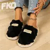 Pantuflas de felpa transfronterizas para mujer, invierno, exterior, interior, suela gruesa, hogar, esponjosas, algodón posparto