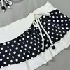 Biquíni de Bolinhas Estilo Doce para Mulheres Verão Preto e Branco com Bojo e Saia Emagrecedora Conjunto de Duas Peças Branco