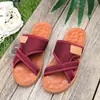 Comercio exterior talla grande verano nuevo casual interior y exterior transpirables de malla suela suave chanclas de playa para mujer