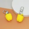Llavero Colgante Divertido de Resina Simulación de Frutas y Verduras Fresa Jade Col Repollo Tienda de Catering Gourmet Colgante Pequeño Regalo