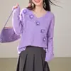Suéter de punto con cuello en V y flores tridimensionales estilo francés para mujer de principios de otoño, dobladillo ondulado calado, jersey de estilo suave para mujer