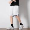 Pantalones cortos de baloncesto negros con bordes blancos para hombre, deportivos, sencillos y modernos, de cinco puntos, de malla de seda helada, holgados, para correr y hacer ejercicio.