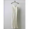 Vestido de tirantes de satén de ácido acético de lujo ligero estilo coreano para mujer con diseño de cobertura de carne, nuevo artículo de verano, falda sin mangas, falda larga fina