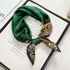 Bufanda de Seda Simple, Elegante y a la Moda, Lujo Ligero de Alta Gama, Versátil Pañuelo Cuadrado 100% Seda de Morera, Regalo de Vacaciones para Mujeres, Accesorio