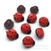 Color liso de fábrica Coccinella septempunctata pies botones de plástico dibujos animados doble escarabajo infantil botones para ropa infantil
