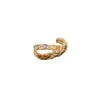 Moda Estilo Francés Retro Cuff para Oreja Incrustado de Diamantes, Exquisito y Moderno, Lujo Ligero, Diseño Versátil, Accesorio de Clip para Oreja sin Perforación