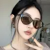 Gafas de sol estilo coreano cat-eye, ultraligeras, a la moda, protectoras UV, adelgazantes para caras grandes, gafas de sol retro para chicas a la moda