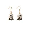 Aretes de gancho para la oreja de personaje de dibujos animados lindo goteando aceite de murciélago versión coreana 2022 personalidad combinable